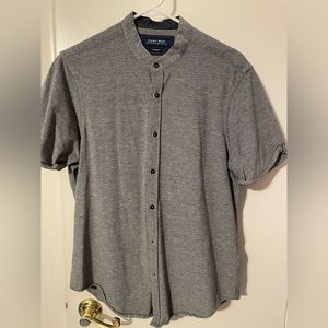 Zara slim fit men’s shirt size Medium gray color